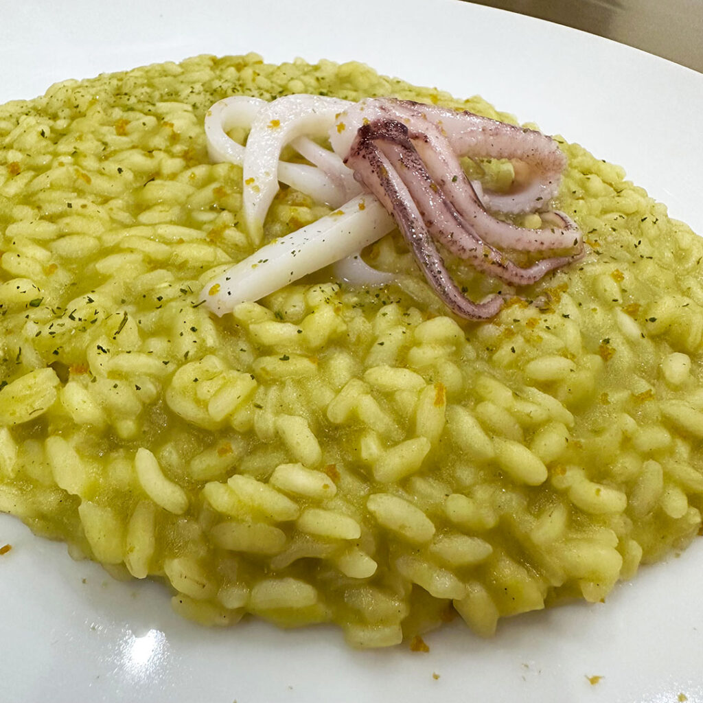 Ricetta risotto piselli calamari cbt e bottarga