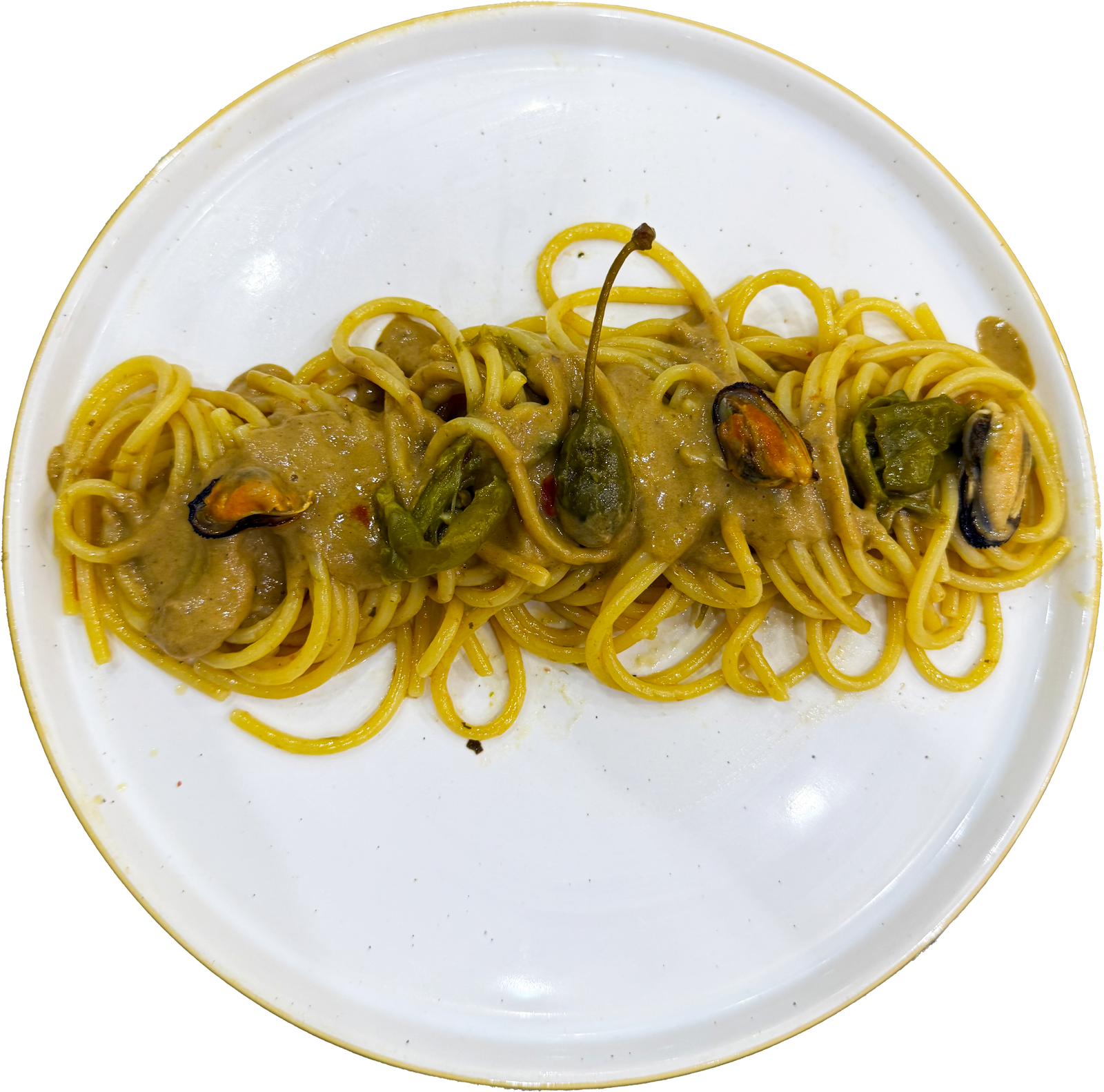 Spaghettoni di Gragnano con cozze e peperoncini verdi e cucunci